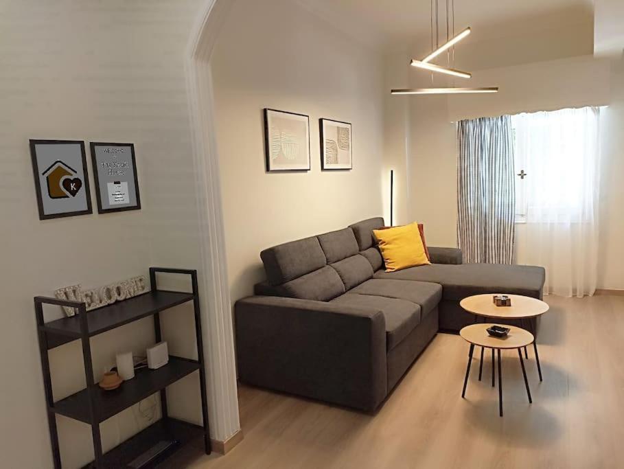 Apartamento Kouki House Atenas Exterior foto