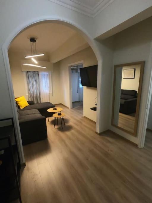 Apartamento Kouki House Atenas Exterior foto