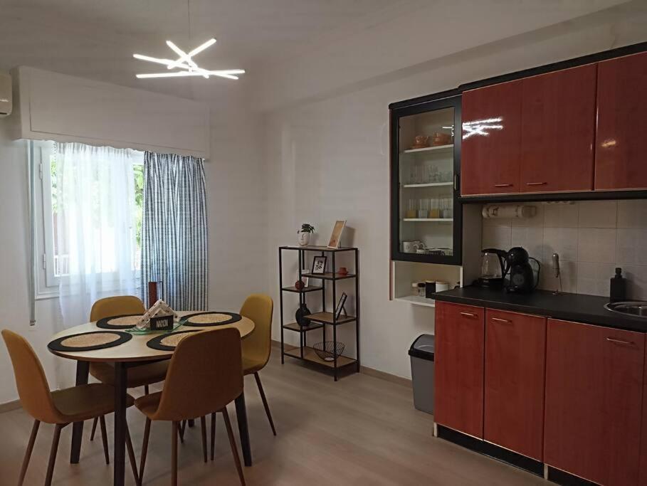 Apartamento Kouki House Atenas Exterior foto